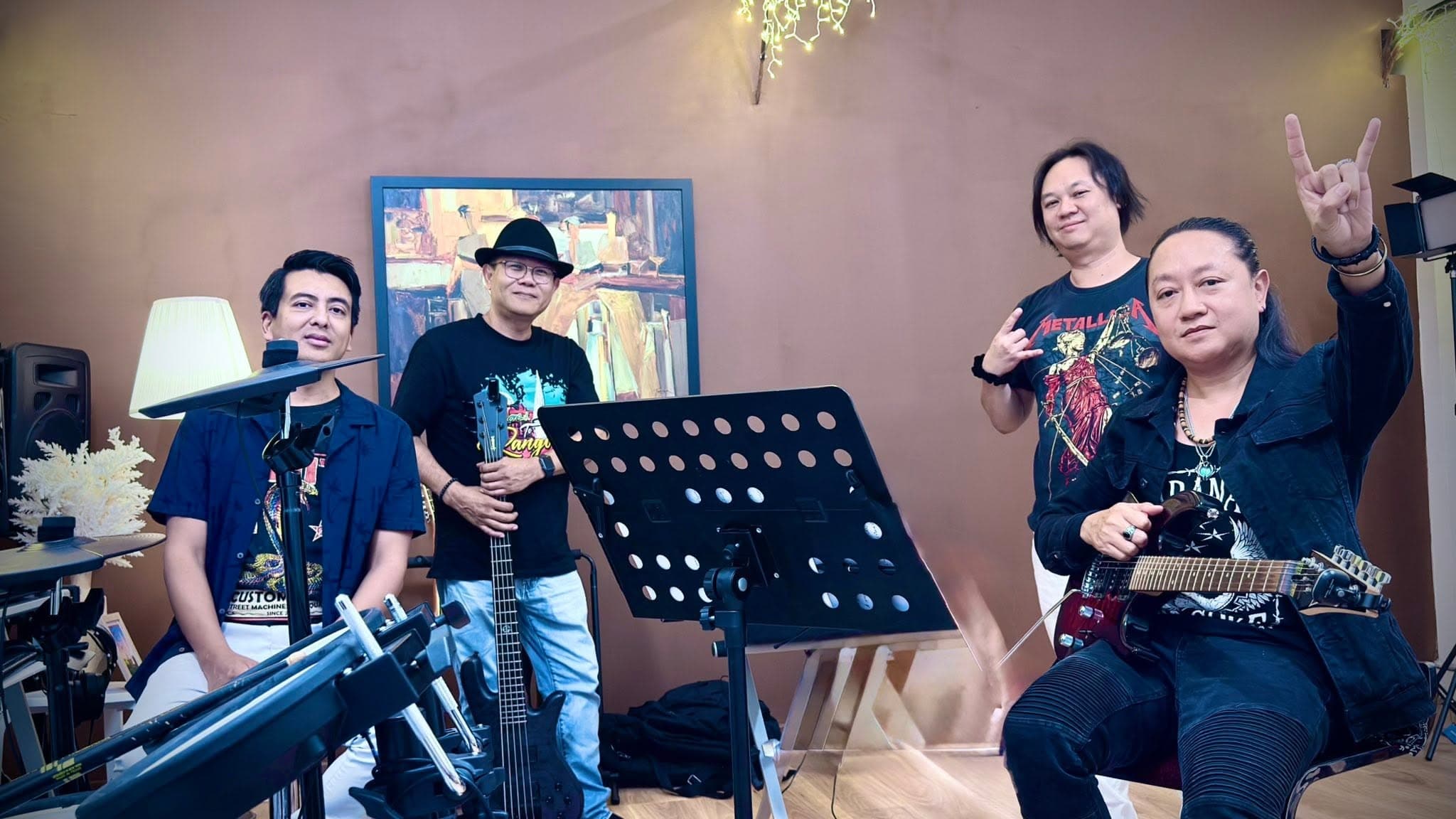 Just The Way Band group photo 5