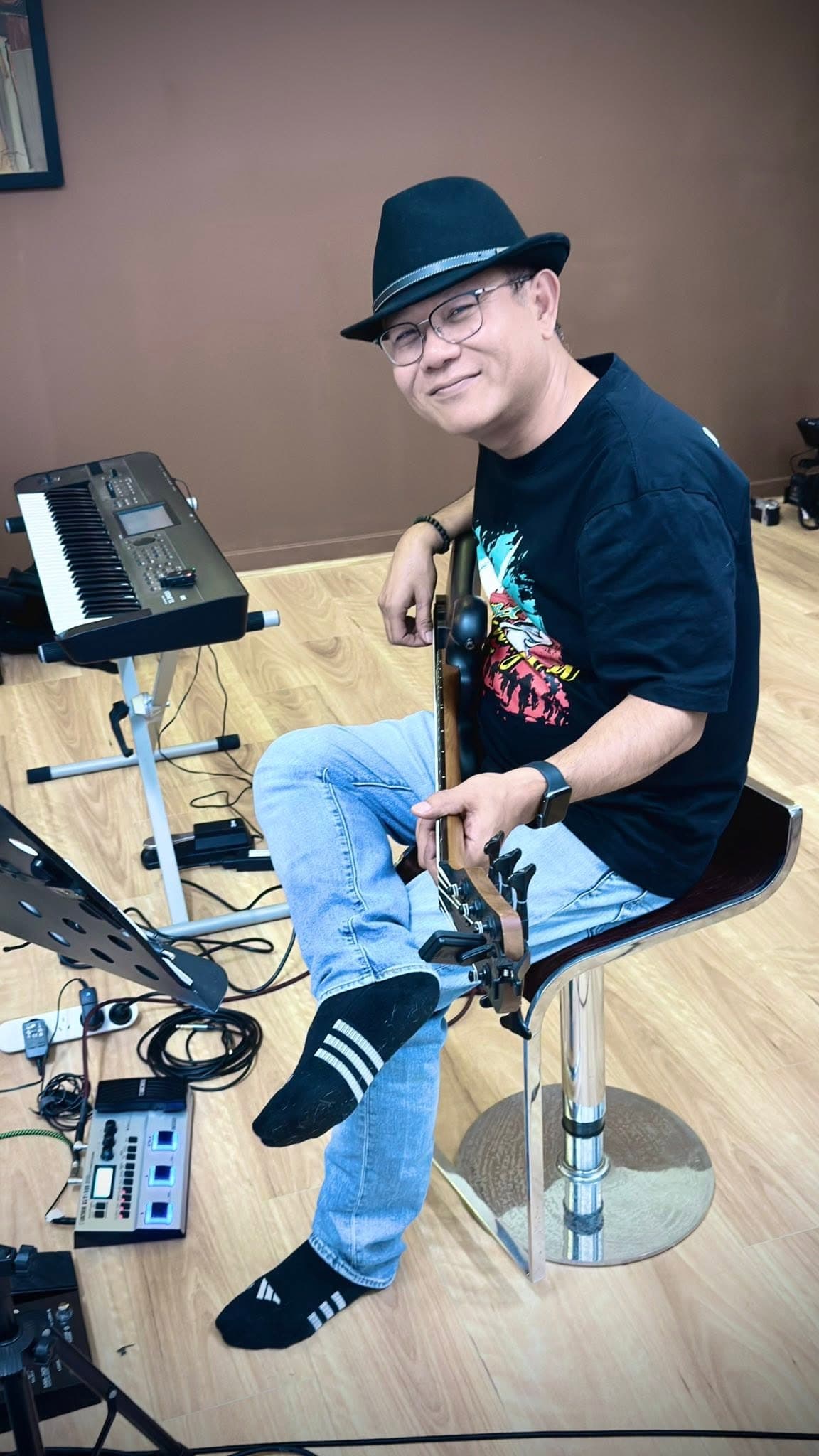James with Just The Way Band