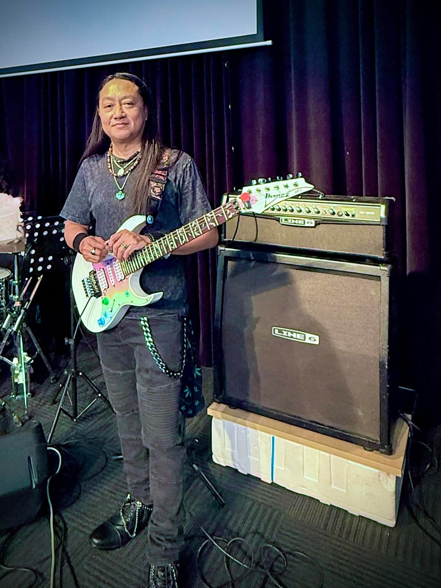 Willie with Just The Way Band 3